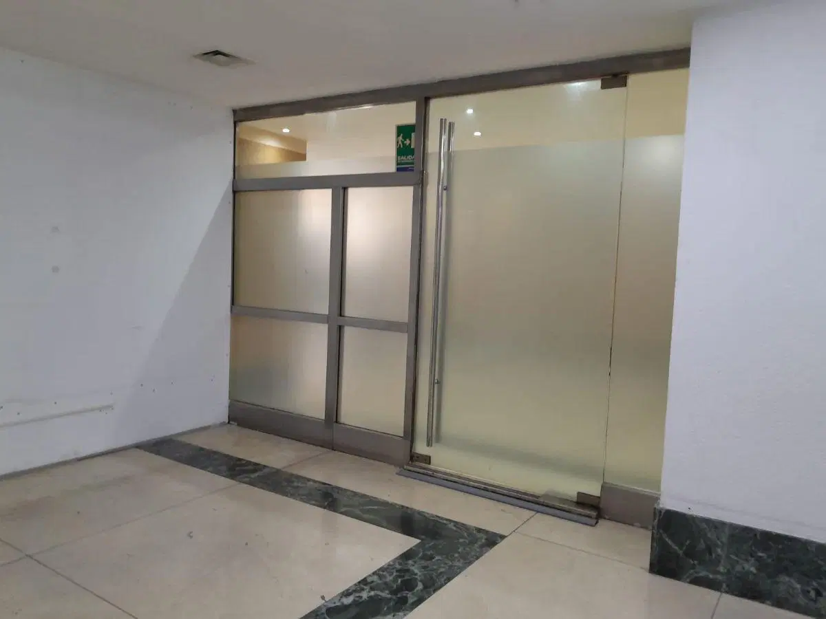 Alquiler - Oficina - San Nicolás - Retiro - Duplex c/ ascensor interno - 729 m2 - 2 cocheras 2