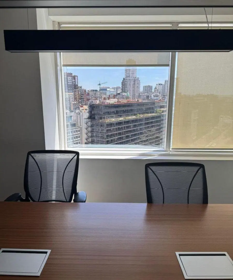Alquiler - Oficina - Retiro - edificio Alem Plaza - 250mts - Amoblado 5