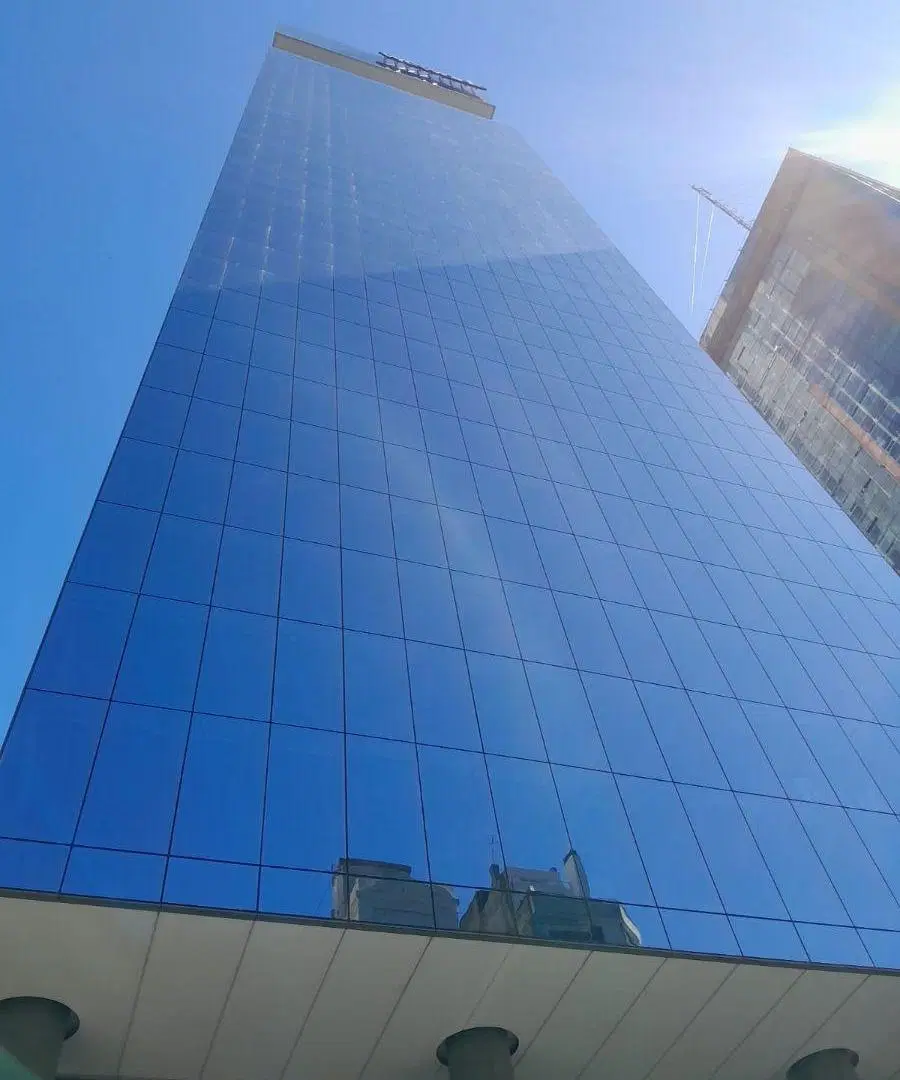 Alquiler - Oficina A+ - San Nicolás - Torre Odeón - 586 m2 - ALTO - planta libre - 6 cocheras 5
