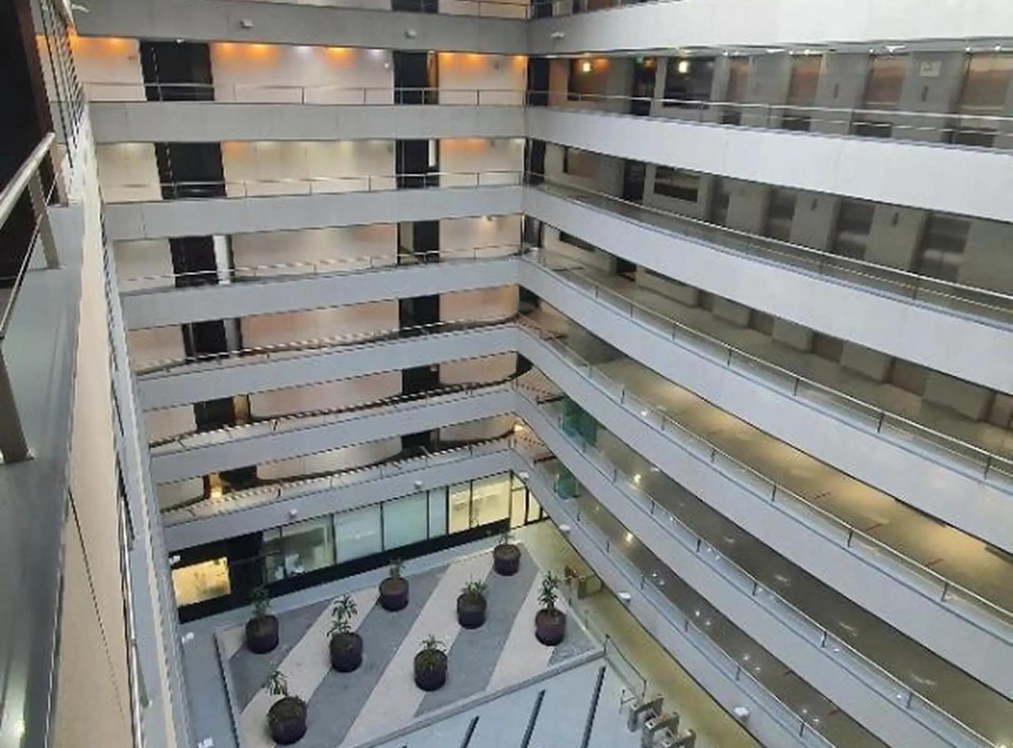 Foto de Venta - Oficina A - Puerto Madero - 1.650 m2 - Planta libre - vista, imagen 1