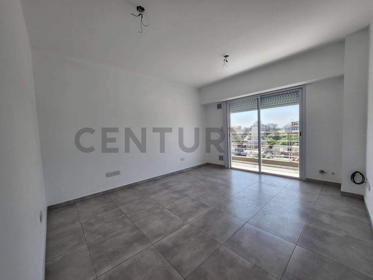 Foto de VENTA CASEROS CENTRO 3AMB POZO FINANCIA DIRECTO!, imagen 2