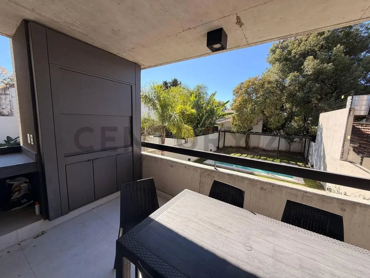 VENTA SEMIPISO PREMIUM ACASSUSO 4 AMB. 5