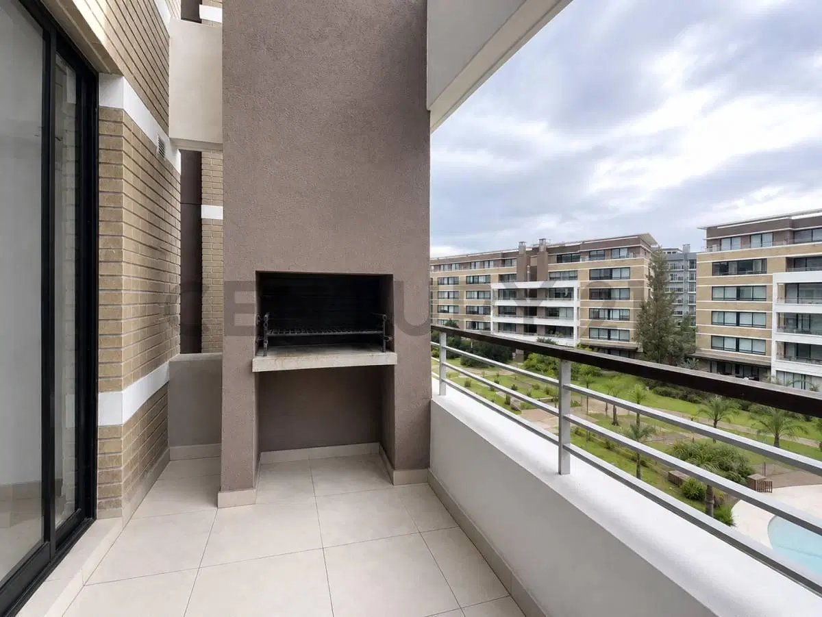 VENTA DTO 3 AMB C/COCHERA QUARTIER NORDELTA 2