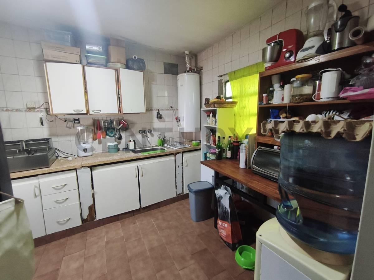 Foto de Venta casa 4 ambientes en José León Suarez con jardín, imagen 4