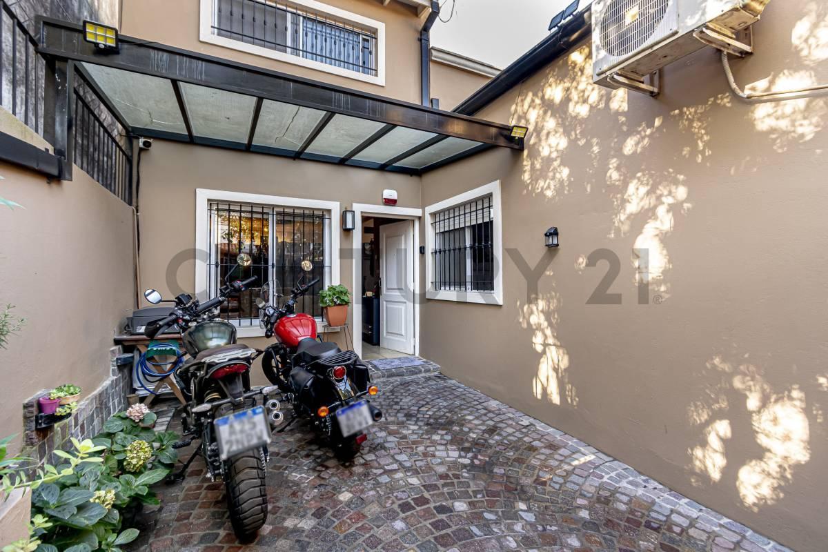 VENTA ¡Mudate ya! Impecable PH 4 amb en Martínez