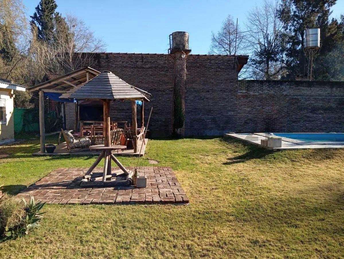 Oportunidad Casa en Venta Lote Propio! Pilar PERMUTA 3