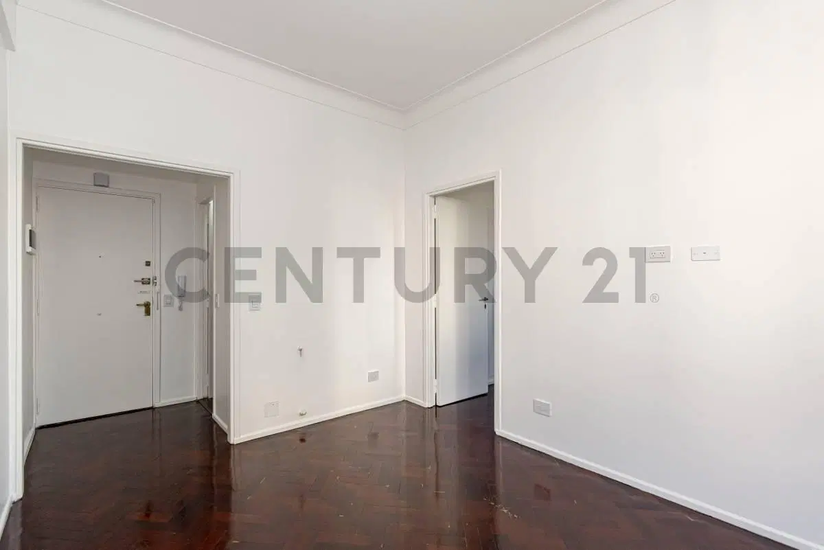 Excelente 2 Ambientes en Alquiler en Piso Alto | Recoleta – Marcelo T. de Alvear al 400 3