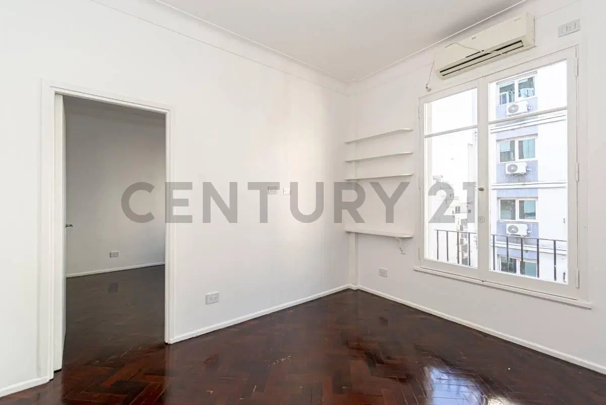 Excelente 2 Ambientes en Alquiler en Piso Alto | Recoleta – Marcelo T. de Alvear al 400 2