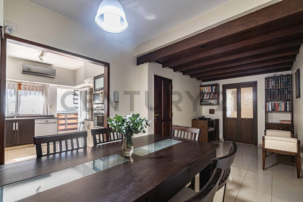 Foto de Oportunidad única 2 casas con entradas independientes. patio, Quincho, imagen 2