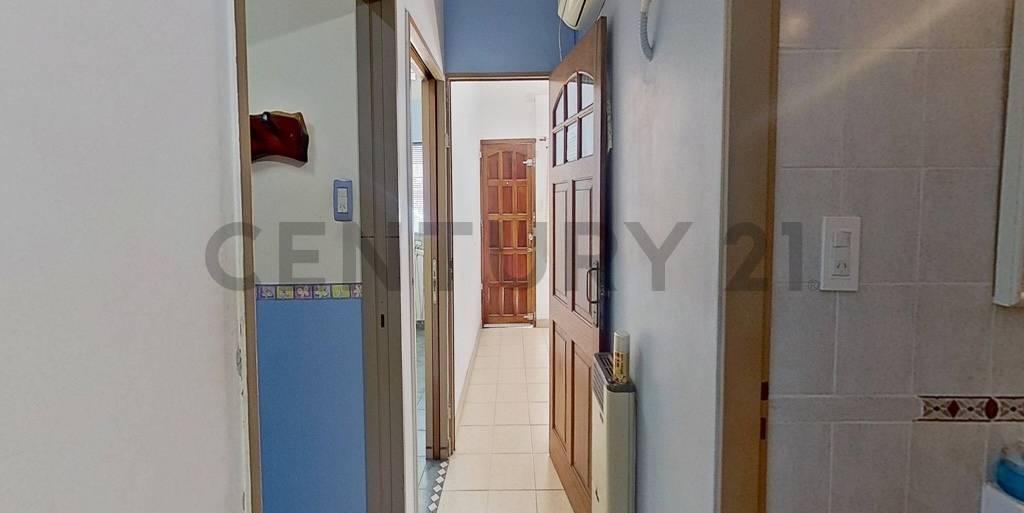 Foto de PH con Local o Consultorio al Frente Vivienda / Entrada Independiente., imagen 4