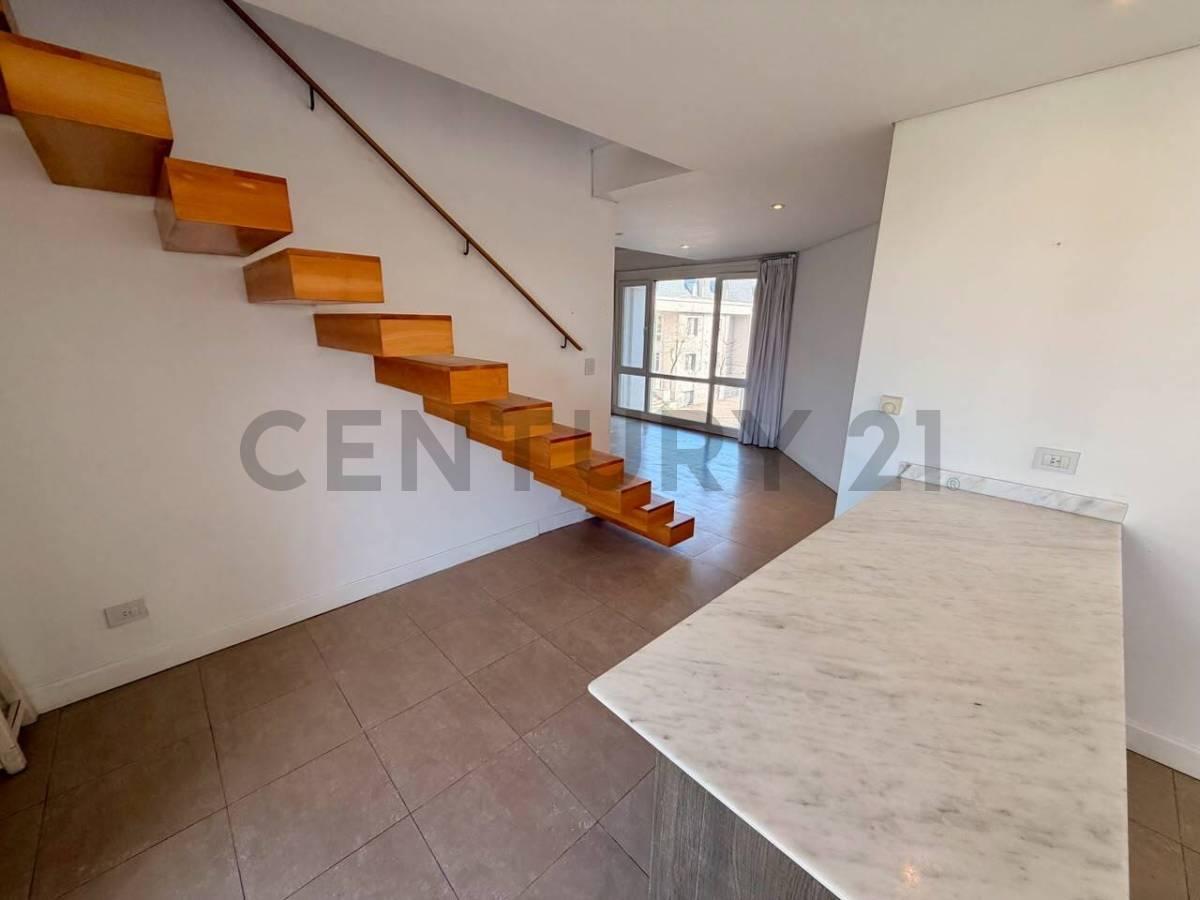 Foto de Venta | Exclusivo Dúplex de 2 Ambientes con Escritorio en Chateau, El, imagen 4