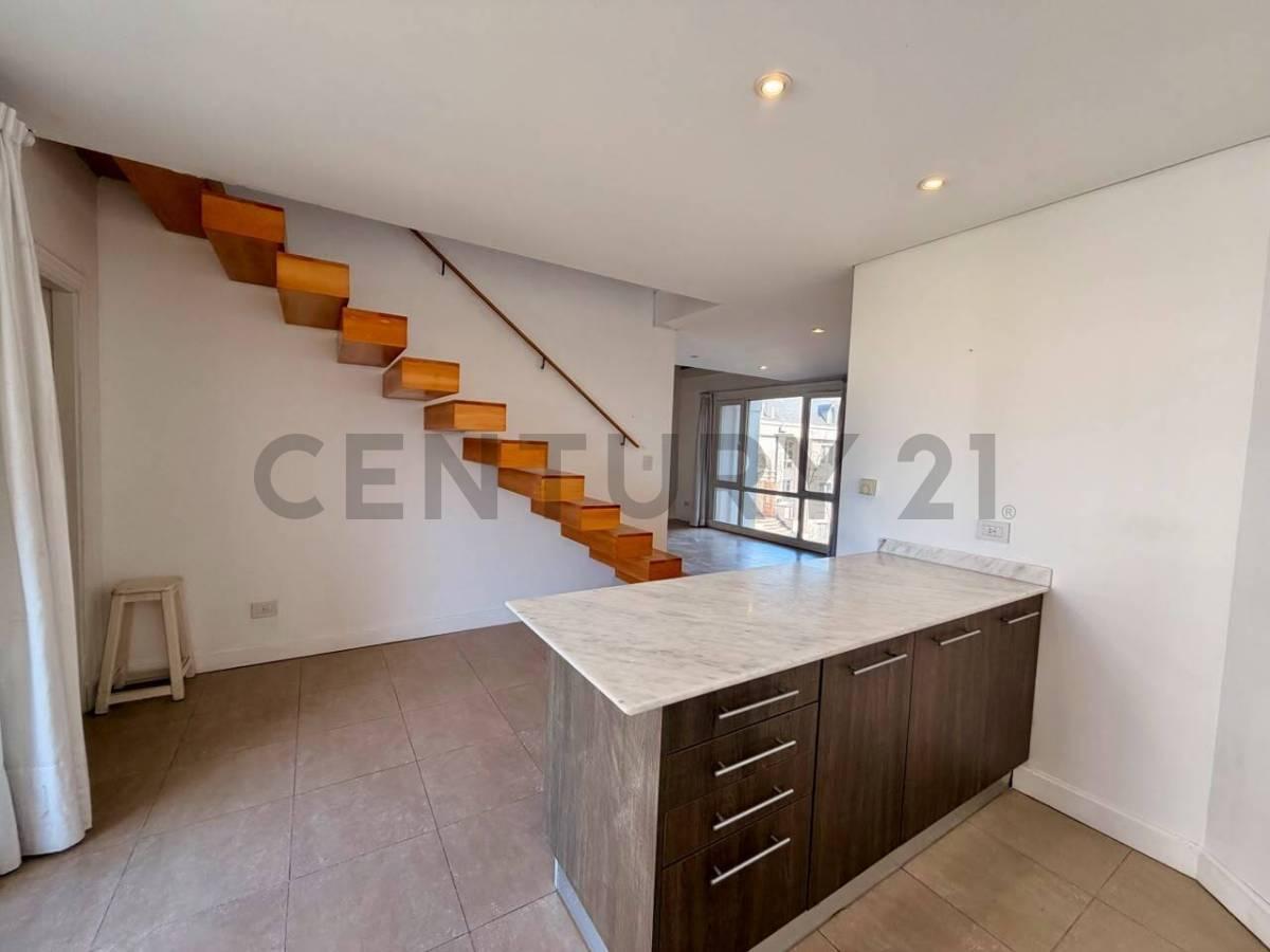 Foto de Venta | Exclusivo Dúplex de 2 Ambientes con Escritorio en Chateau, El, imagen 3