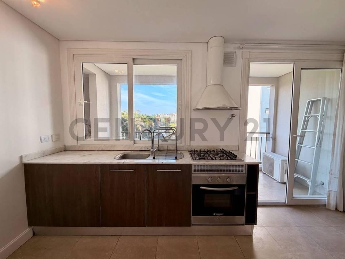 Foto de Venta | Exclusivo Dúplex de 2 Ambientes con Escritorio en Chateau, El, imagen 2