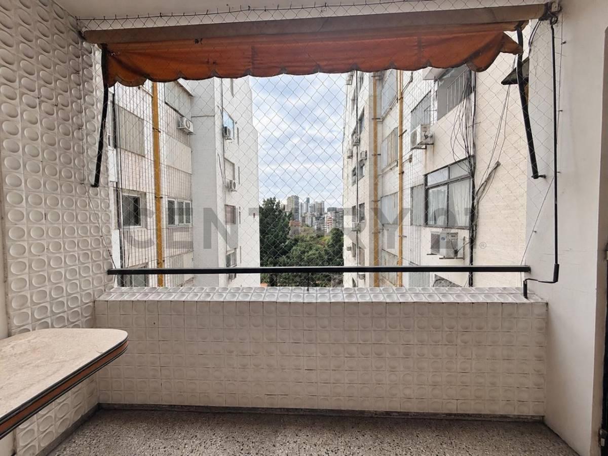 Foto de Venta Depto 3 Ambientes en Piso Alto c/ Dependencia, Cochera y Vistas, imagen 2