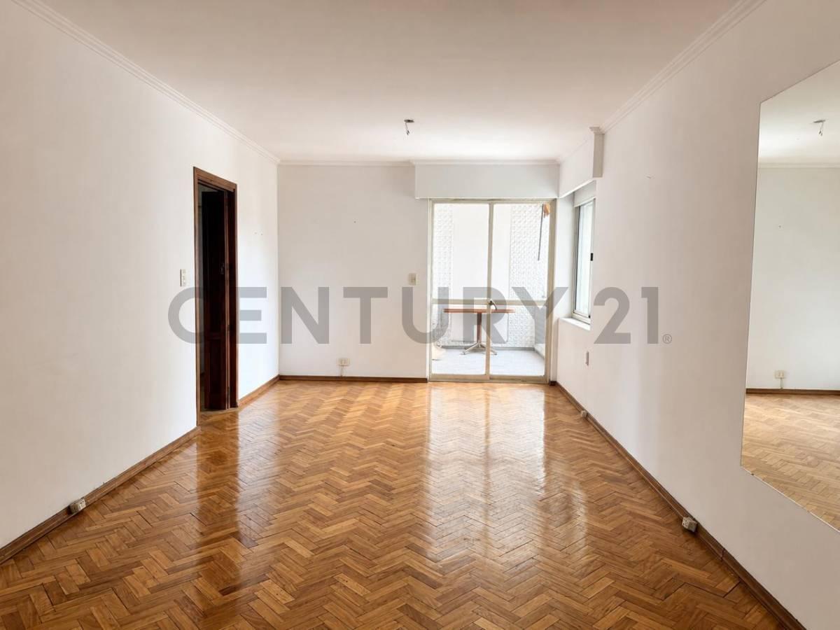 Foto de Venta Depto 3 Ambientes en Piso Alto c/ Dependencia, Cochera y Vistas, imagen 1