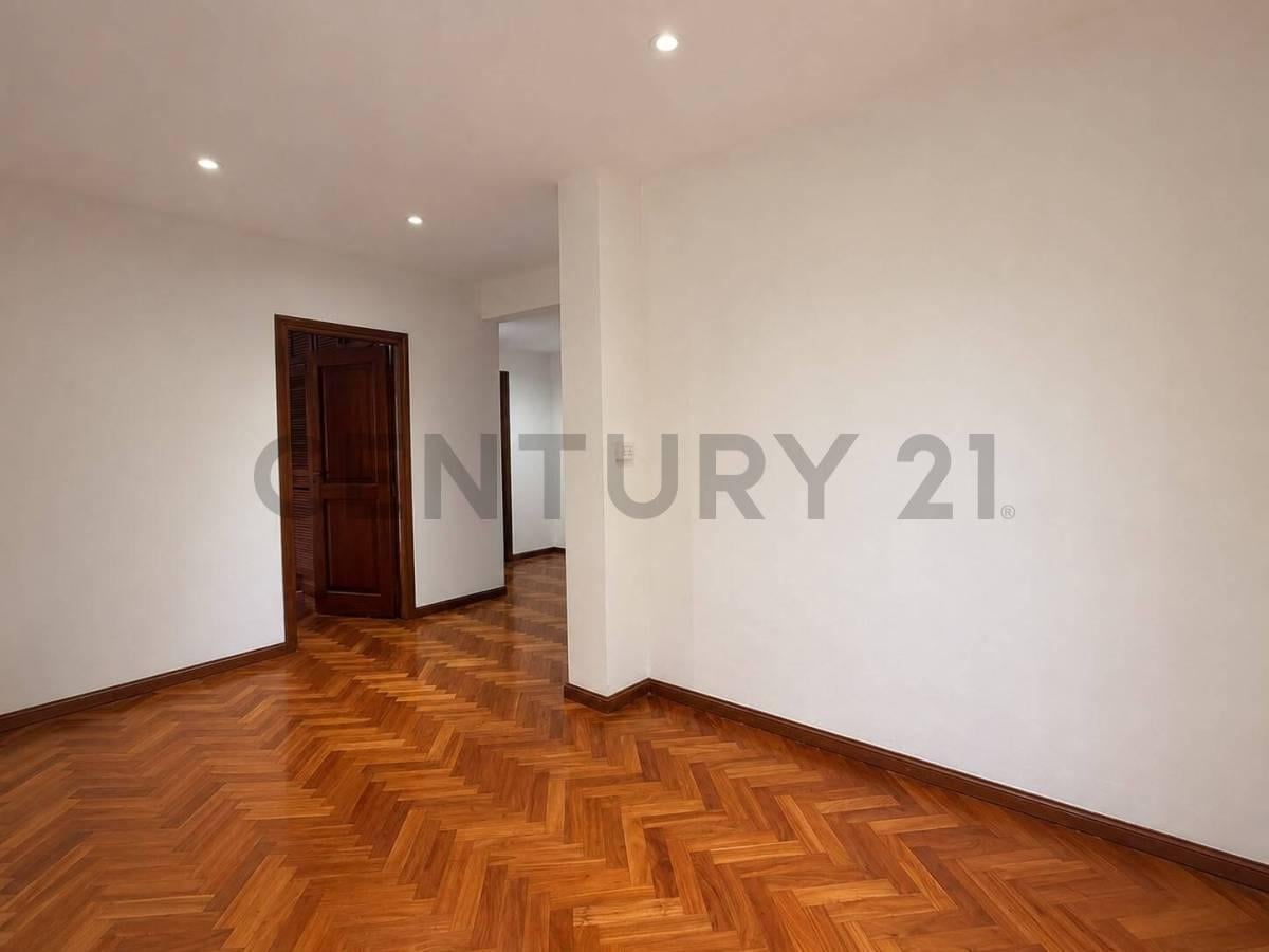 Foto de ALQUILER DEPTO 2 AMBIENTES EN RECOLETA CON BALCON, imagen 4