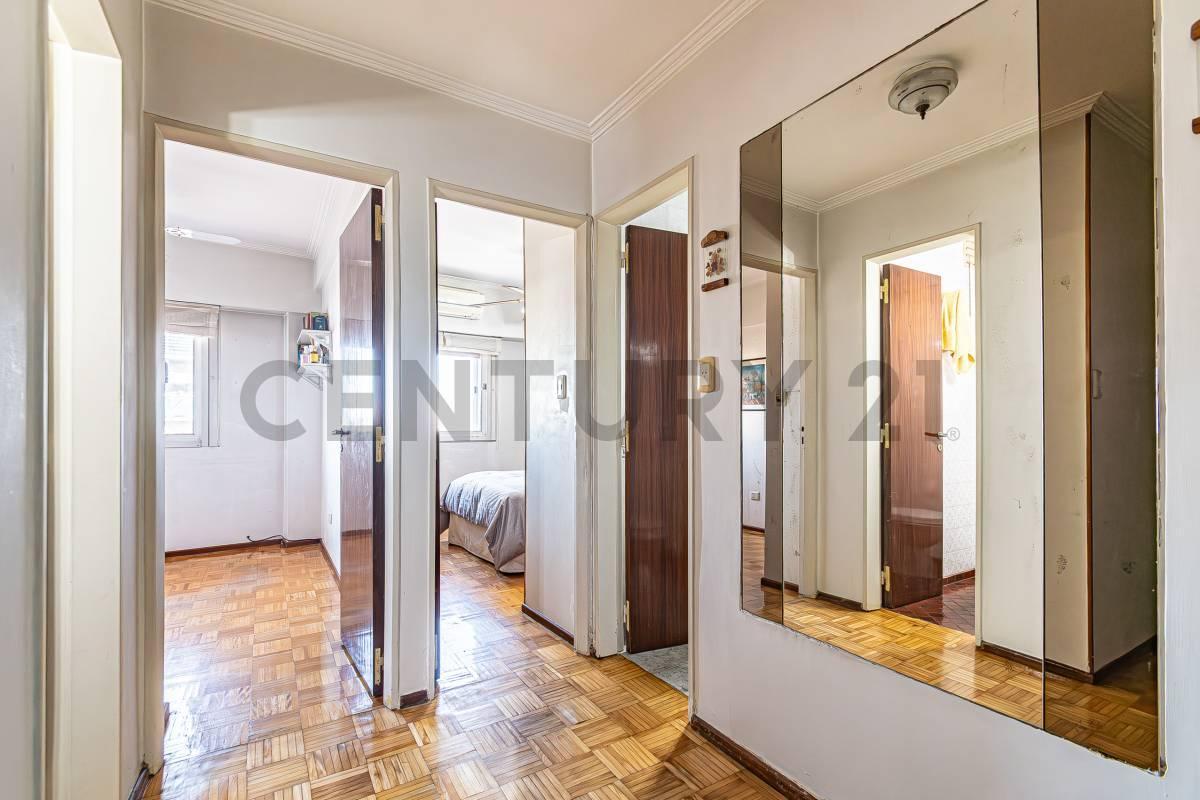 Foto de 4 AMBIENTES AL FRENTE CON BALCÓN | PISO 6 | ORIENTACIÓN NORTE | PARQUE, imagen 5