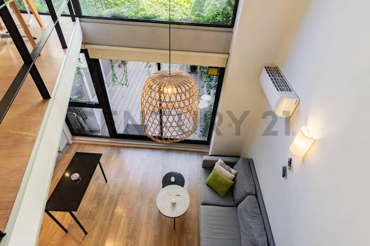 Foto de Espectacular Loft de 2 Ambientes en Dúplex con Patio Verde y Escritorio, imagen 5