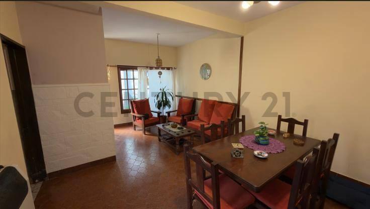 Foto de VENTA PH 3 AMBIENTES SIN EXPENSAS MUY LUMINOSO., imagen 3