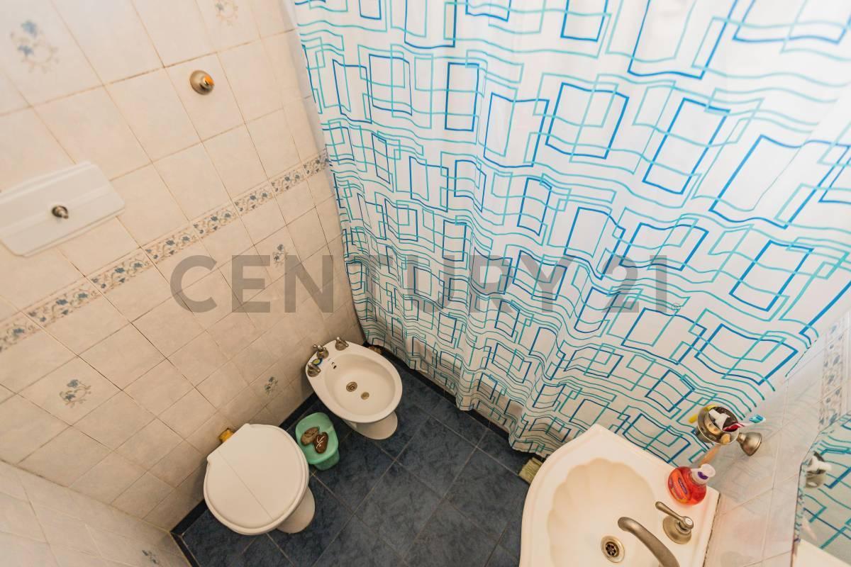 Foto de VENTA PH 3 AMBIENTES SIN EXPENSAS MUY LUMINOSO., imagen 4