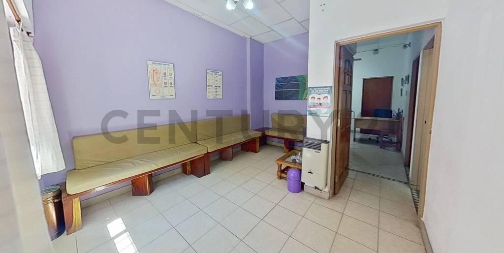 Foto de PH con Local o Consultorio al Frente Vivienda / Entrada Independiente., imagen 4