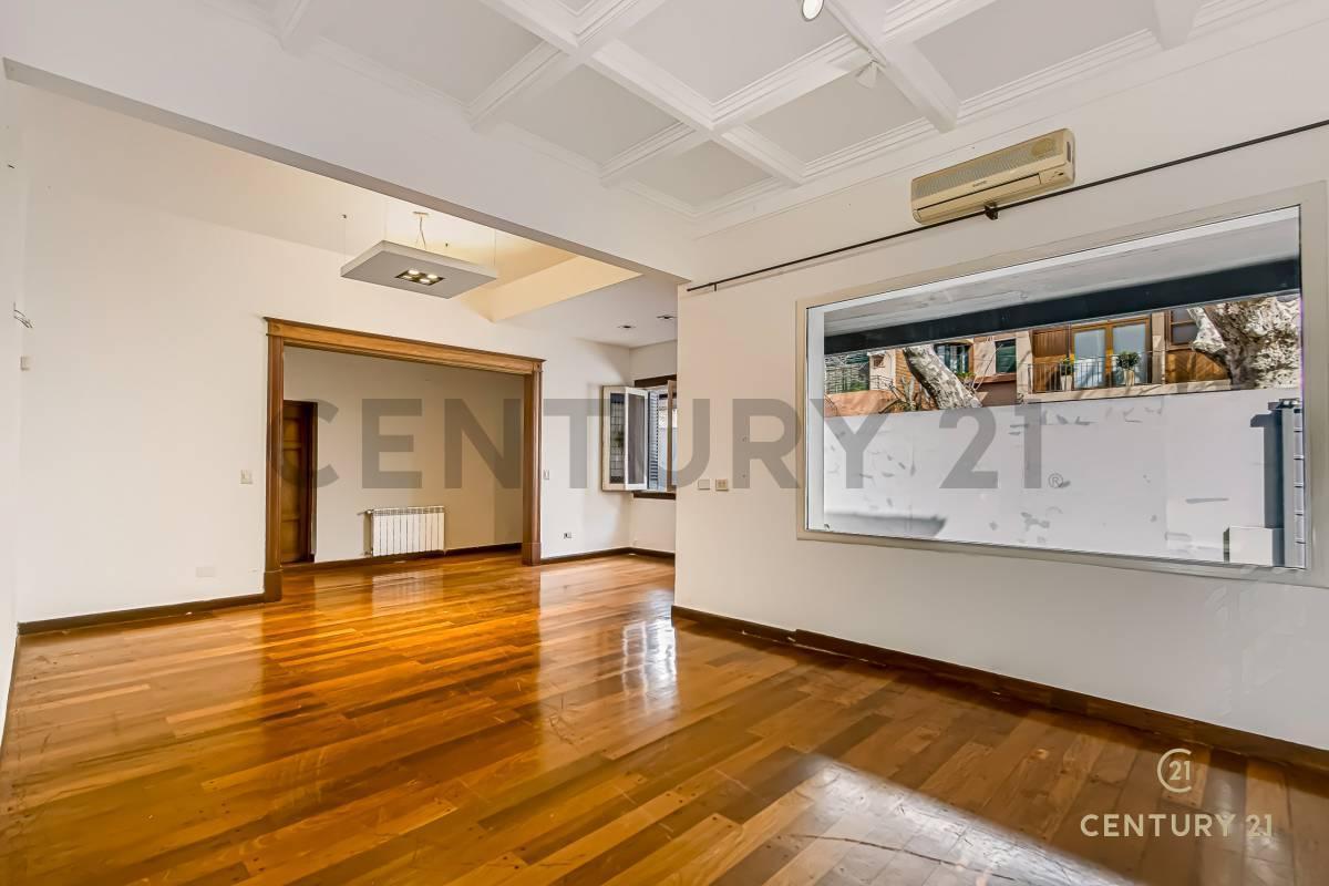 Foto de ESPECTACULAR CASA DE ESTILO EN OLIVOS QUINTA PRESIDENCIAL – 3 PLANTAS, imagen 5
