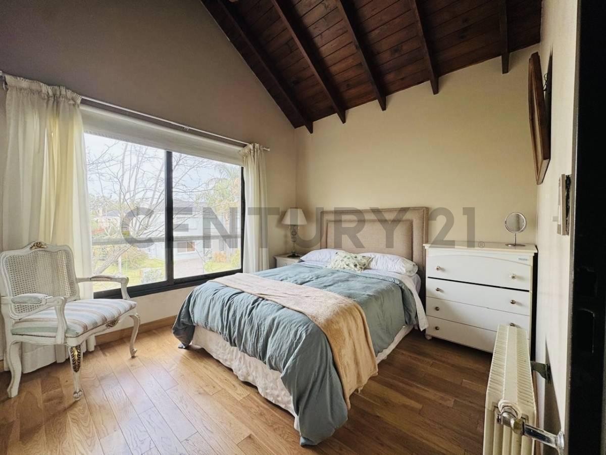 Foto de CASA EN VENTA- BARRIO EL ROCIO, imagen 4
