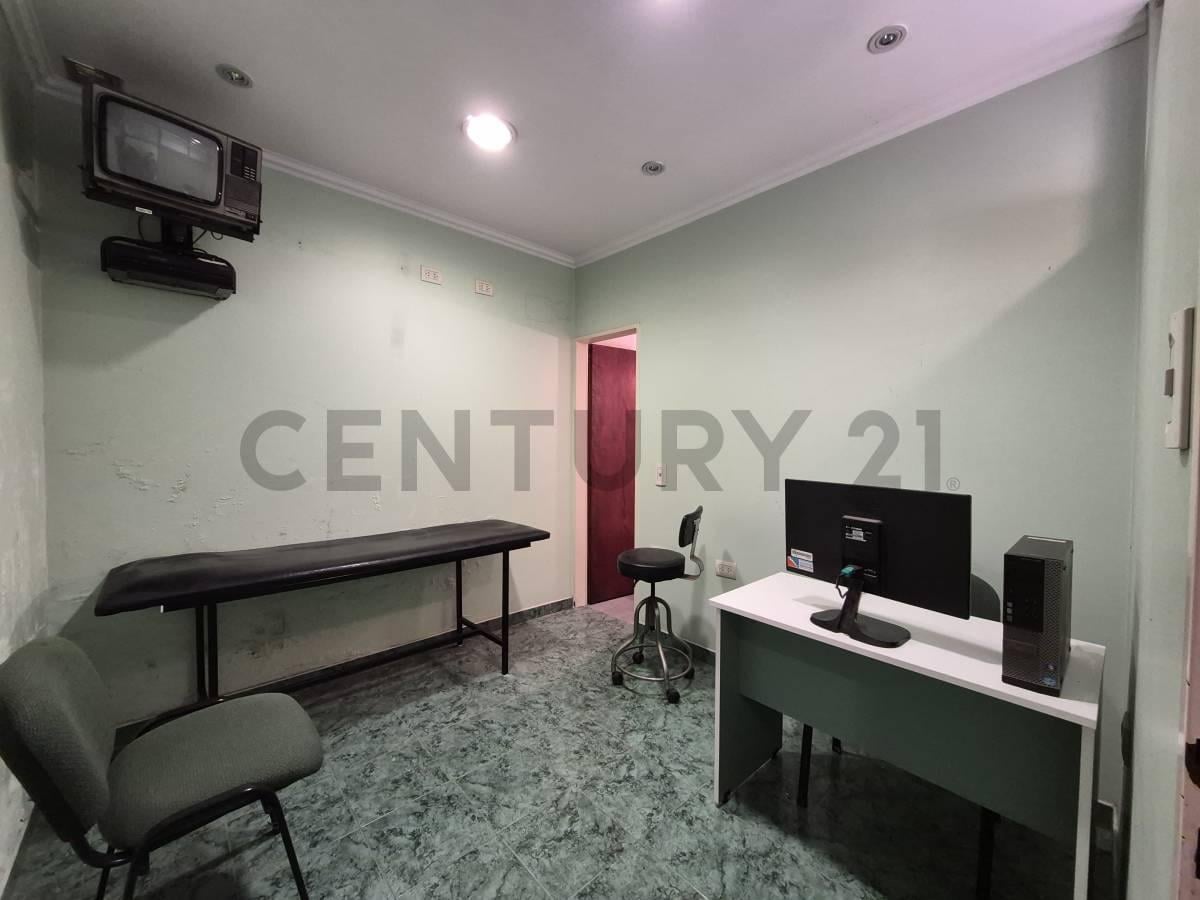 Foto de VENTA CONSULTORIOS EN LANUS IDEAL INVERSIÓN, imagen 5