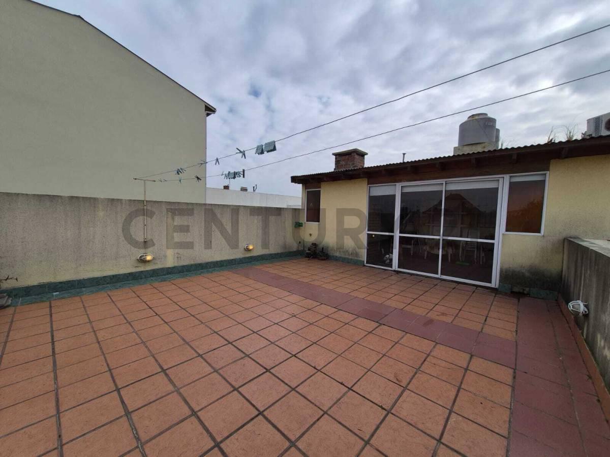 Foto de VENTA CONSULTORIOS EN LANUS IDEAL INVERSIÓN, imagen 2