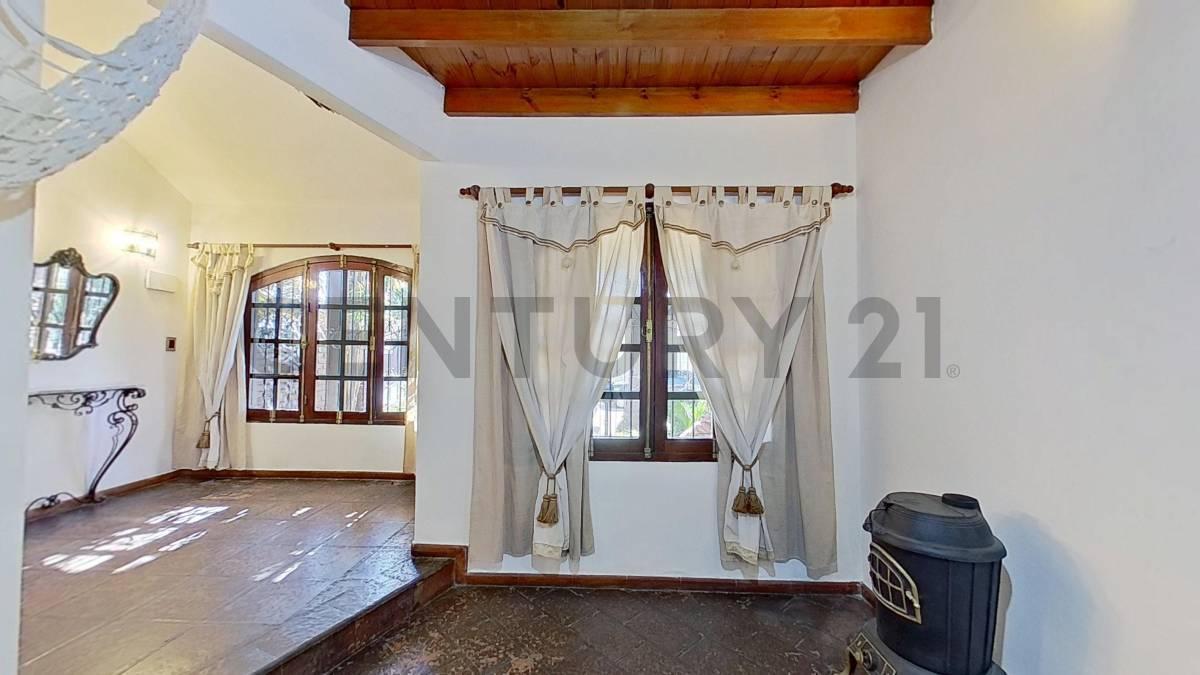 Foto de VENTA CHALET 3 AMBIENTES EZEIZA COCHERA PARRILLA, imagen 5