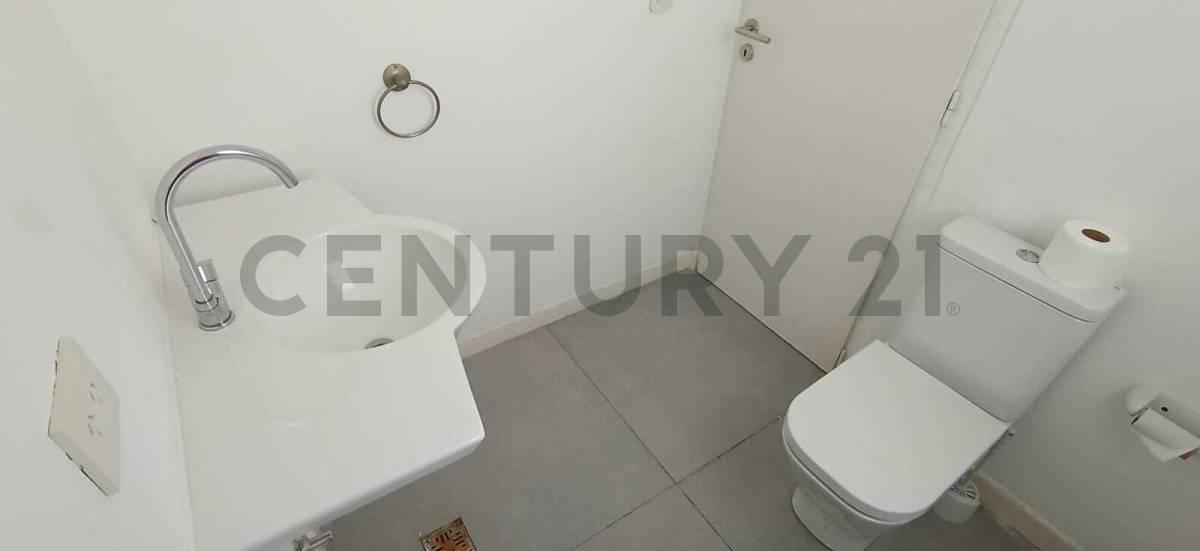 Foto de Casa en alquiler anual en Puertos del Lago Barrio Ceibos, imagen 3