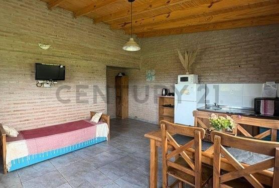 Foto de CASA EN VENTA 2 AMBIENTES LOBOS, imagen 3
