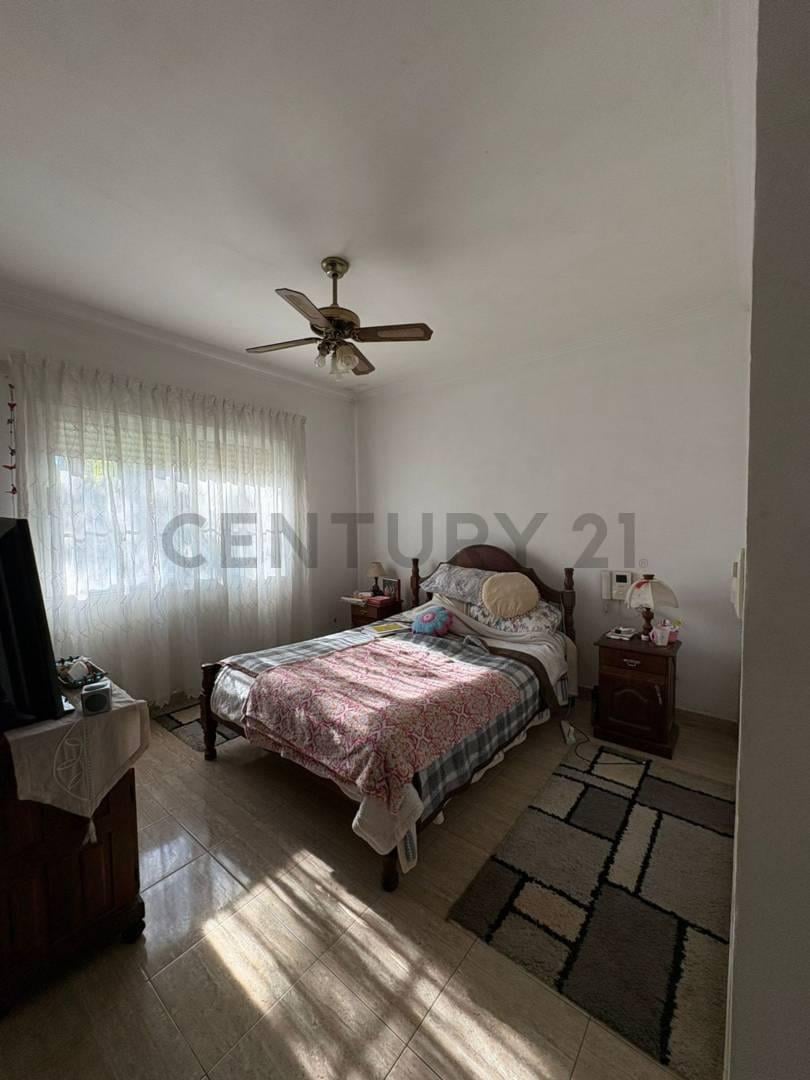 Foto de CASA EN VENTA 4 AMBIENTES, CAÑUELAS (BS AS), imagen 2