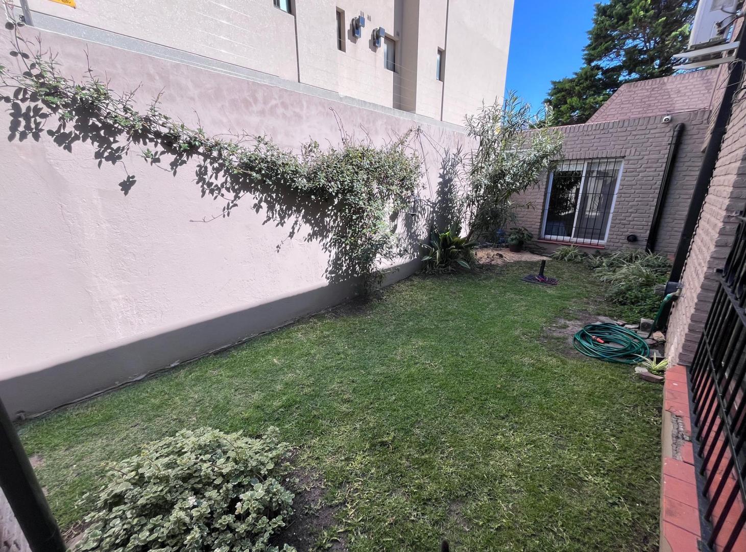 Foto de Casa en venta en ituzaingo, imagen 2