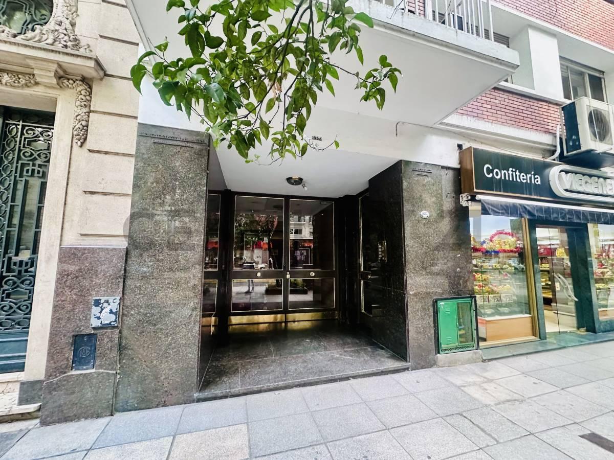 Foto de SEMIPISO EN VENTA RECOLETA 5 AMBIENTES, imagen 4