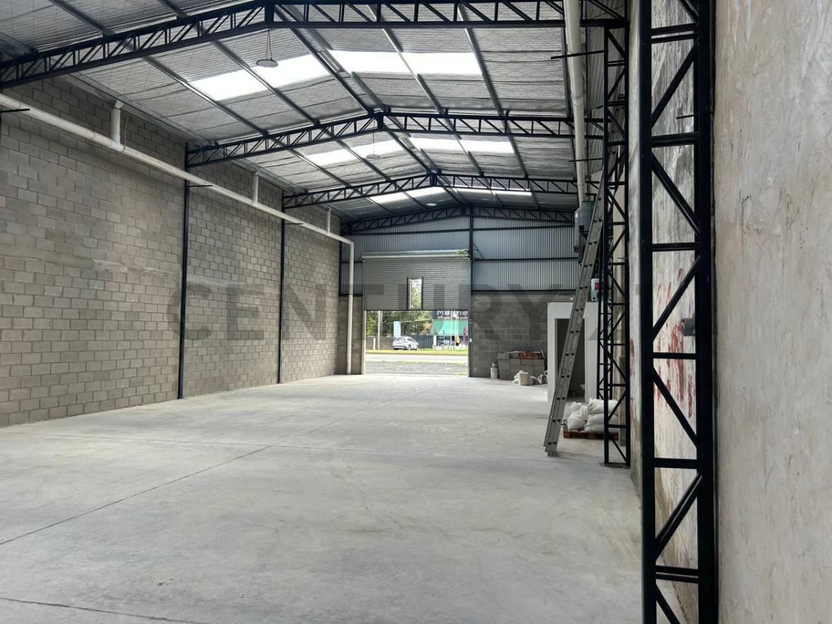 Foto de Venta de Galpon Ruta 8 Pilar, imagen 2