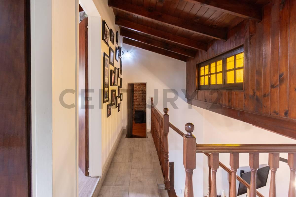 Foto de VENTA CASA 5 AMB DEL VISO PILAR, imagen 1