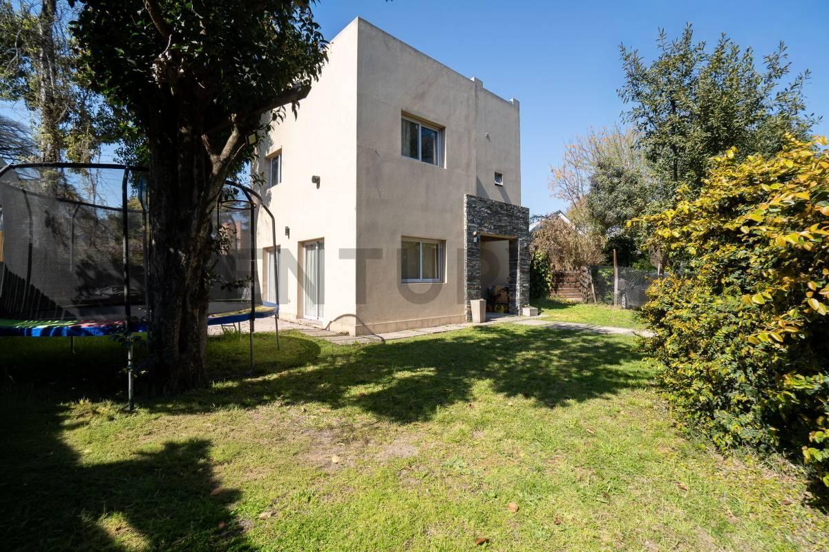 Foto de Venta Dúplex 3 Ambientes con Gran Jardín en Complejo Cerrado - Parque, imagen 4