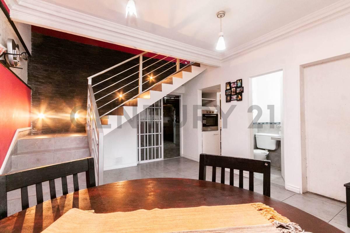 Foto de VENTA DUPLEX 4 AMBIENTES SIN EXPENSAS ADROGUE, imagen 3