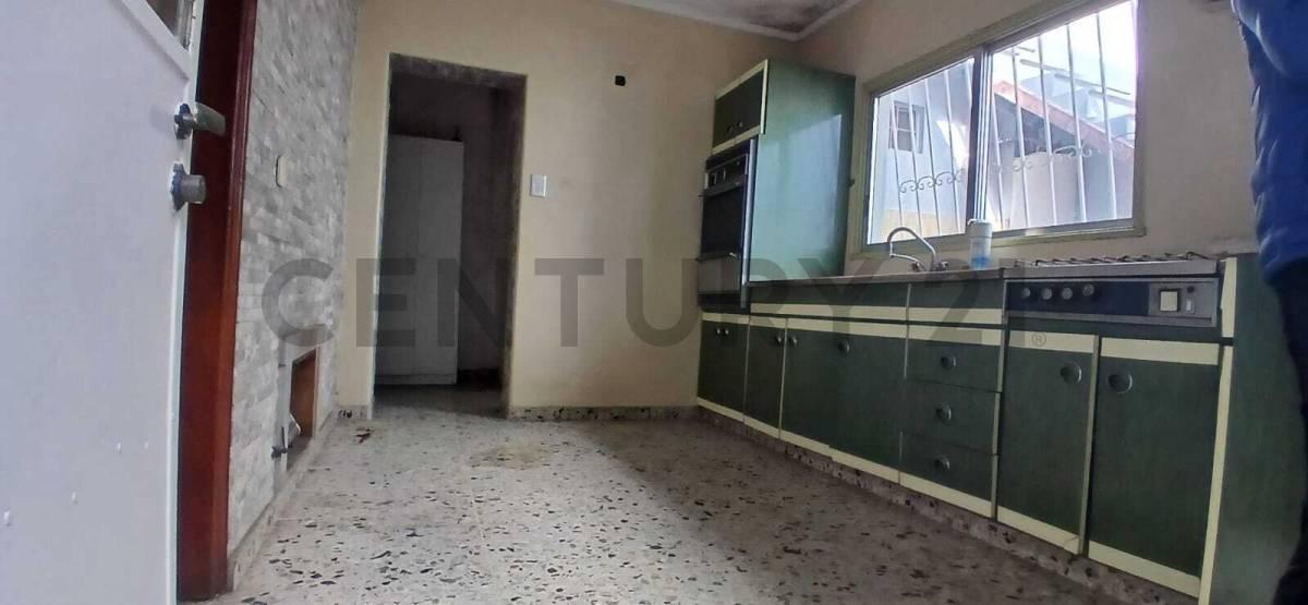 Foto de VENTA CASA 3 AMBIENTES VILLA LUGANO APTA CREDITO, imagen 1