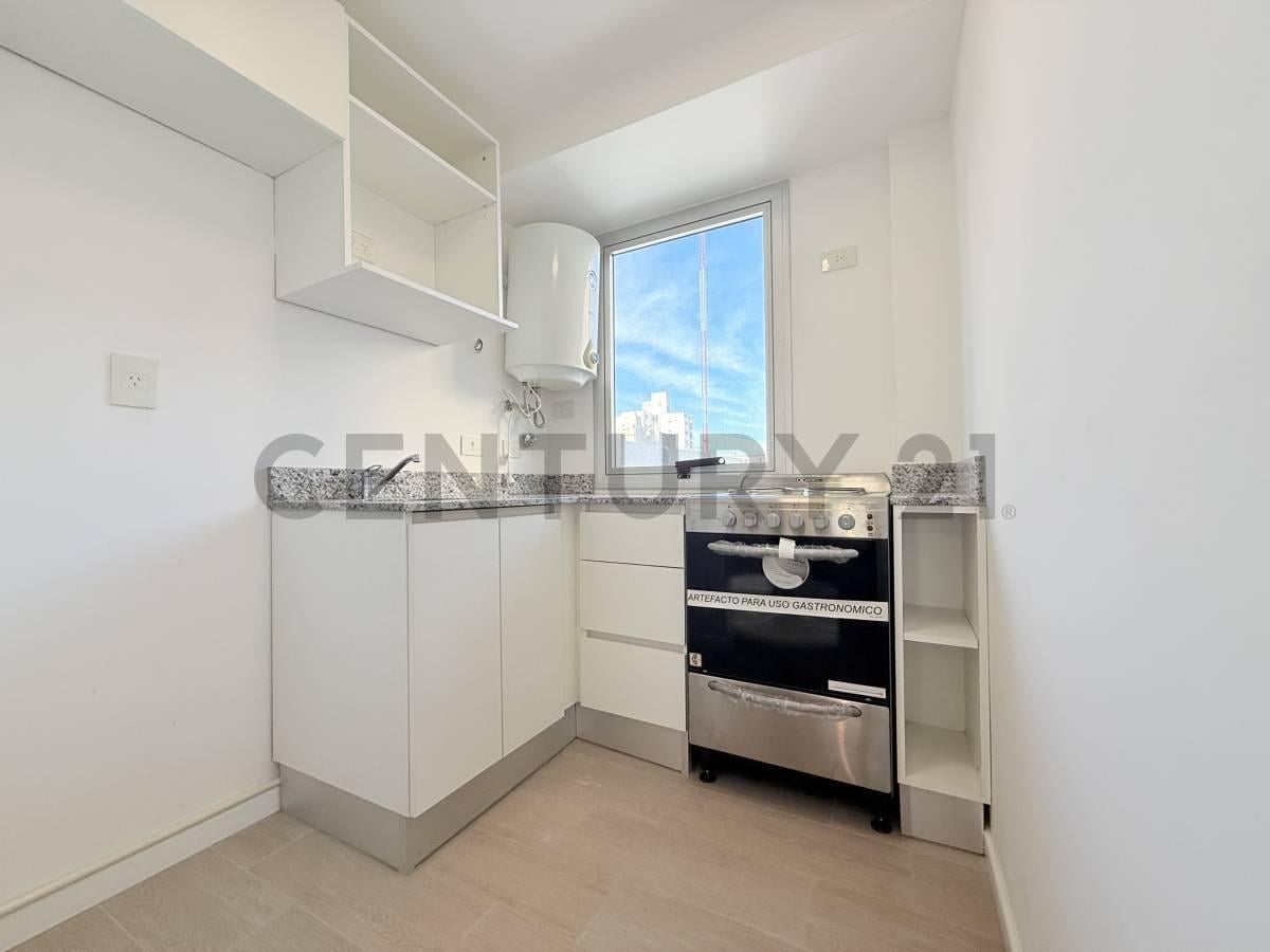 Foto de ALQUILER DEPARTAMENTO 2 AMB BALCON CONSTITUCION, imagen 3