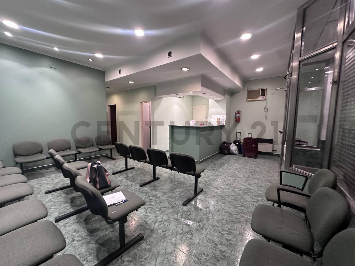 Foto de VENTA CONSULTORIOS EN LANUS IDEAL INVERSIÓN, imagen 1