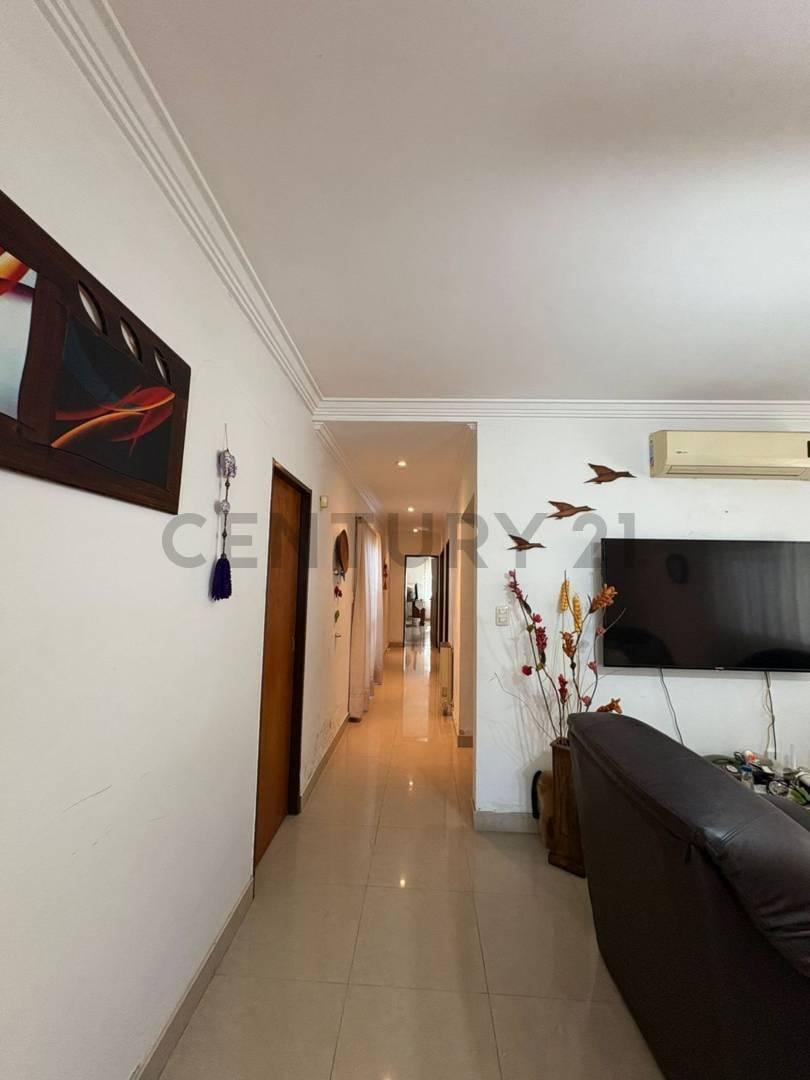 Foto de CASA EN VENTA 4 AMBIENTES, CAÑUELAS (BS AS), imagen 2