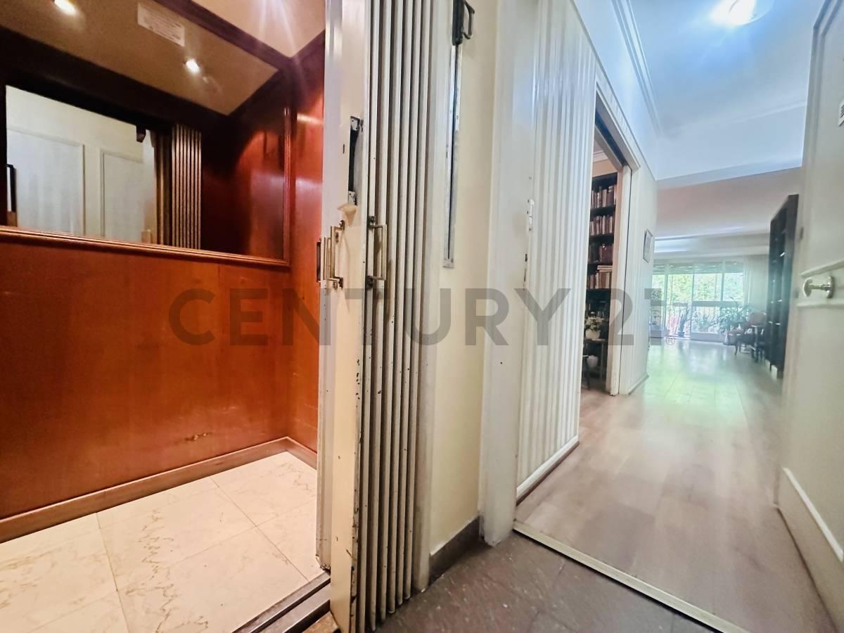 Foto de SEMIPISO EN VENTA RECOLETA 5 AMBIENTES, imagen 5