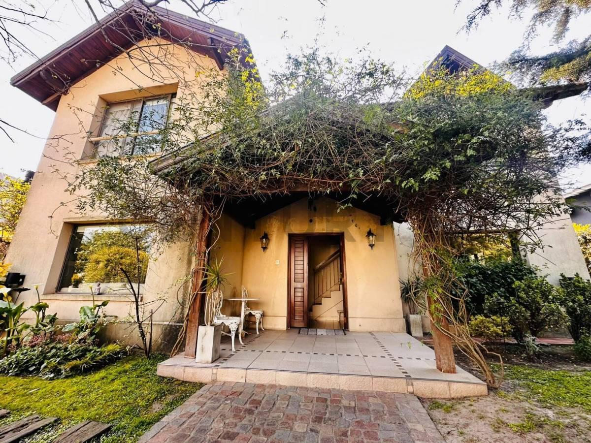 Foto de CASA EN VENTA- BARRIO EL ROCIO, imagen 2