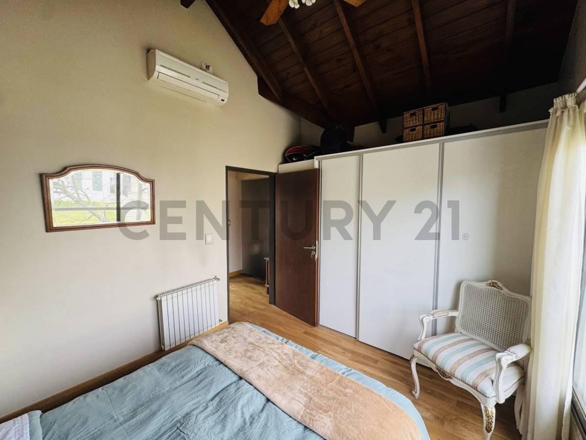 Foto de CASA EN VENTA- BARRIO EL ROCIO, imagen 5