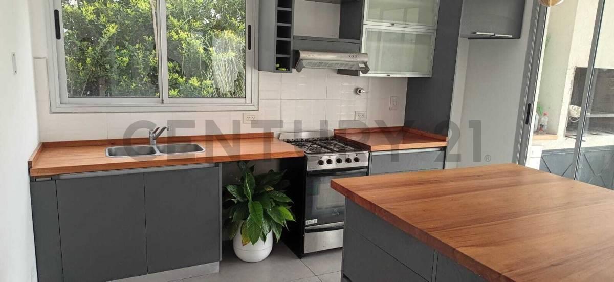 Foto de Casa en alquiler anual en Puertos del Lago Barrio Ceibos, imagen 2