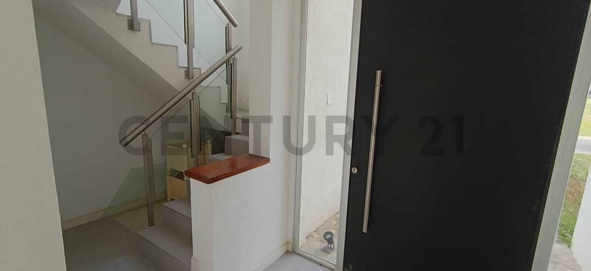 Foto de Casa en alquiler anual en Puertos del Lago Barrio Ceibos, imagen 5