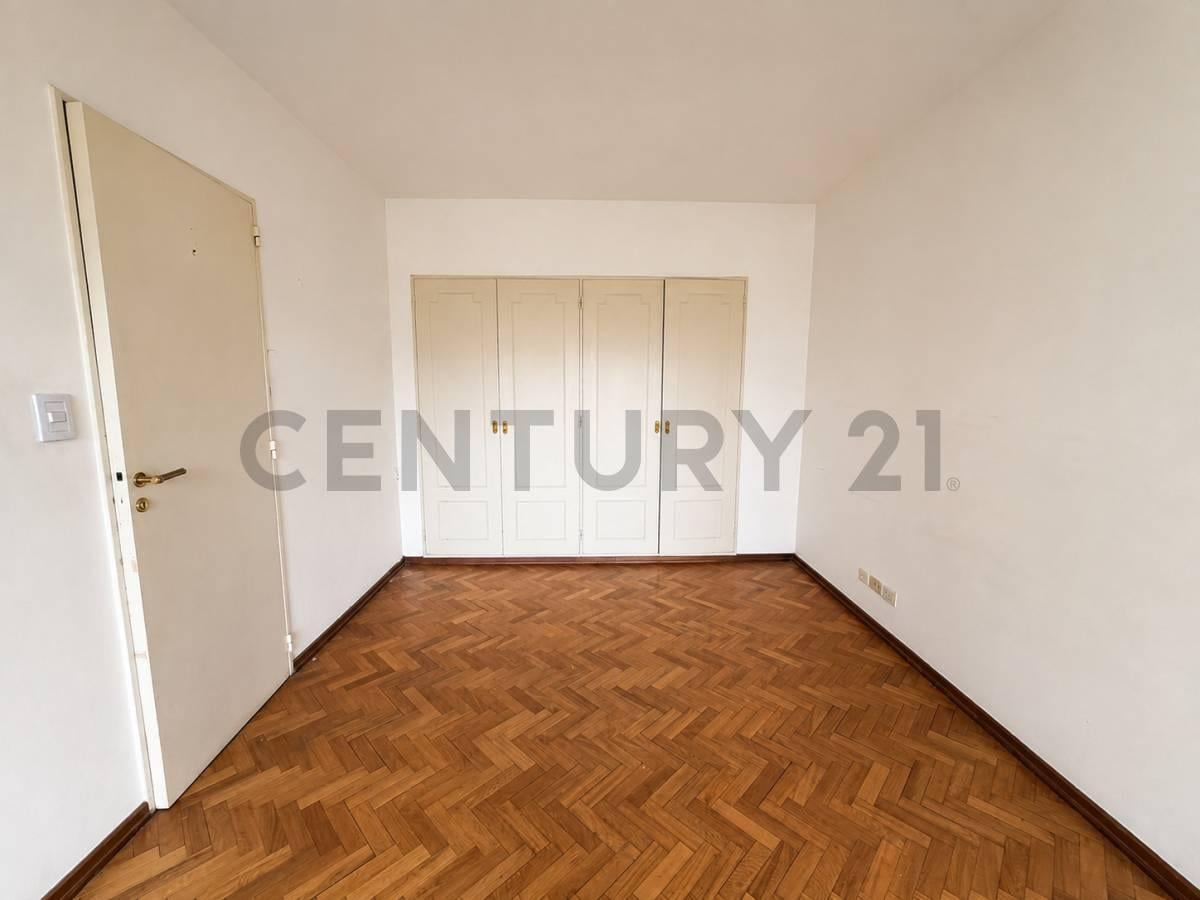 Foto de Venta Depto 3 Ambientes en Piso Alto c/ Dependencia, Cochera y Vistas, imagen 5