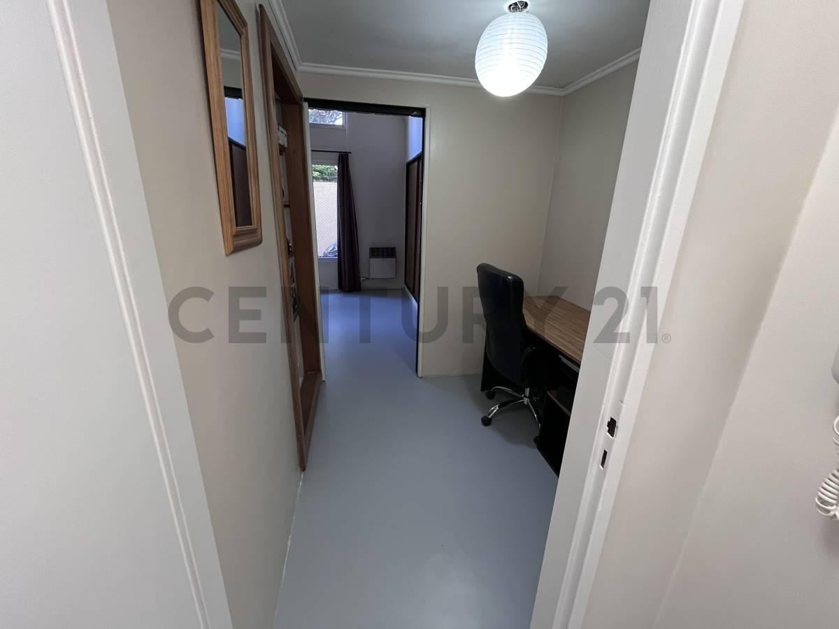 Foto de CASA 4 AMB EN VENTA EN ITUZAINGO NORTE CON COCHERA, JARDIN Y PATIO, imagen 1